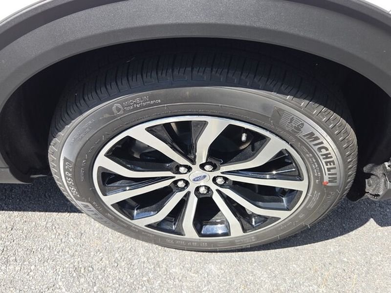 New 2027 Ford Explorer ST-Line w/ Premium Package RWD image 21