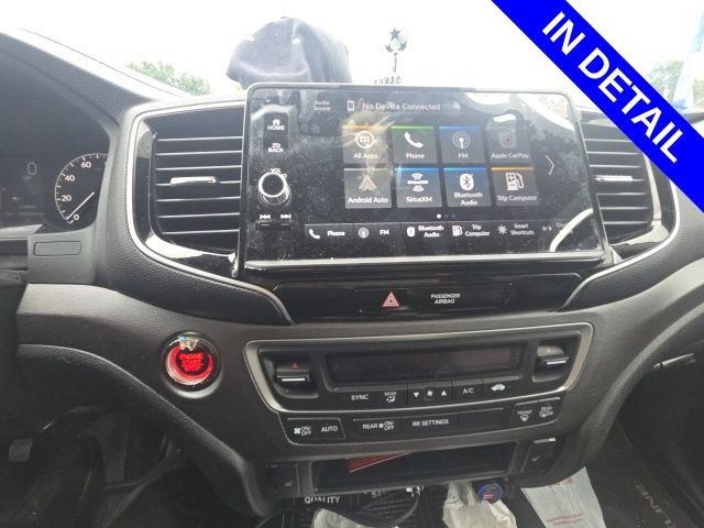 Certified 2025 Honda Ridgeline RTL image 9