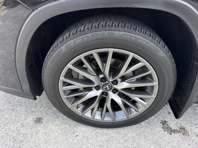 Used 2022 Lexus RX 350 F Sport w/ Accessory Package AWD/4WD image 10