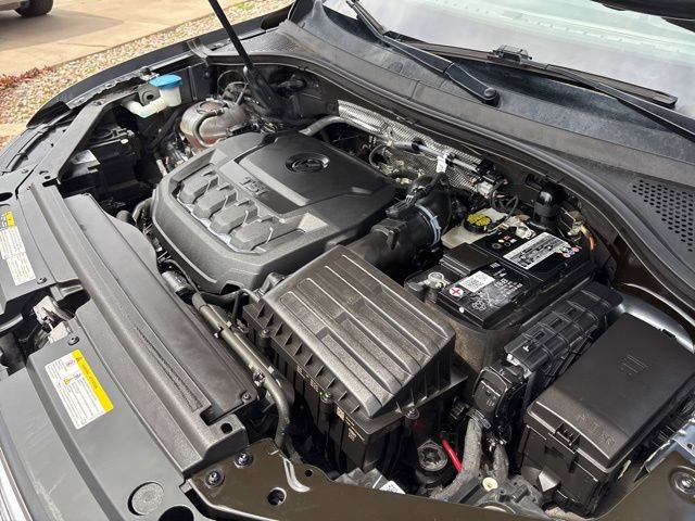 Used 2022 Volkswagen Tiguan SE AWD/4WD image 5