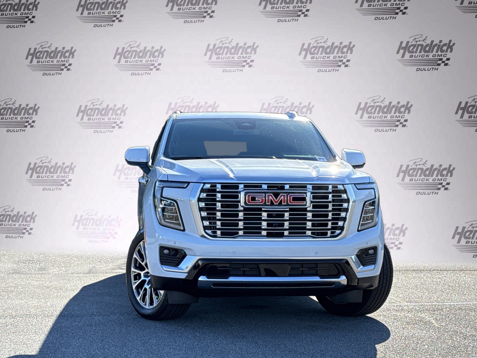 New 2026 GMC Yukon XL Denali w/ Sun & Power Step Package AWD/4WD image 2