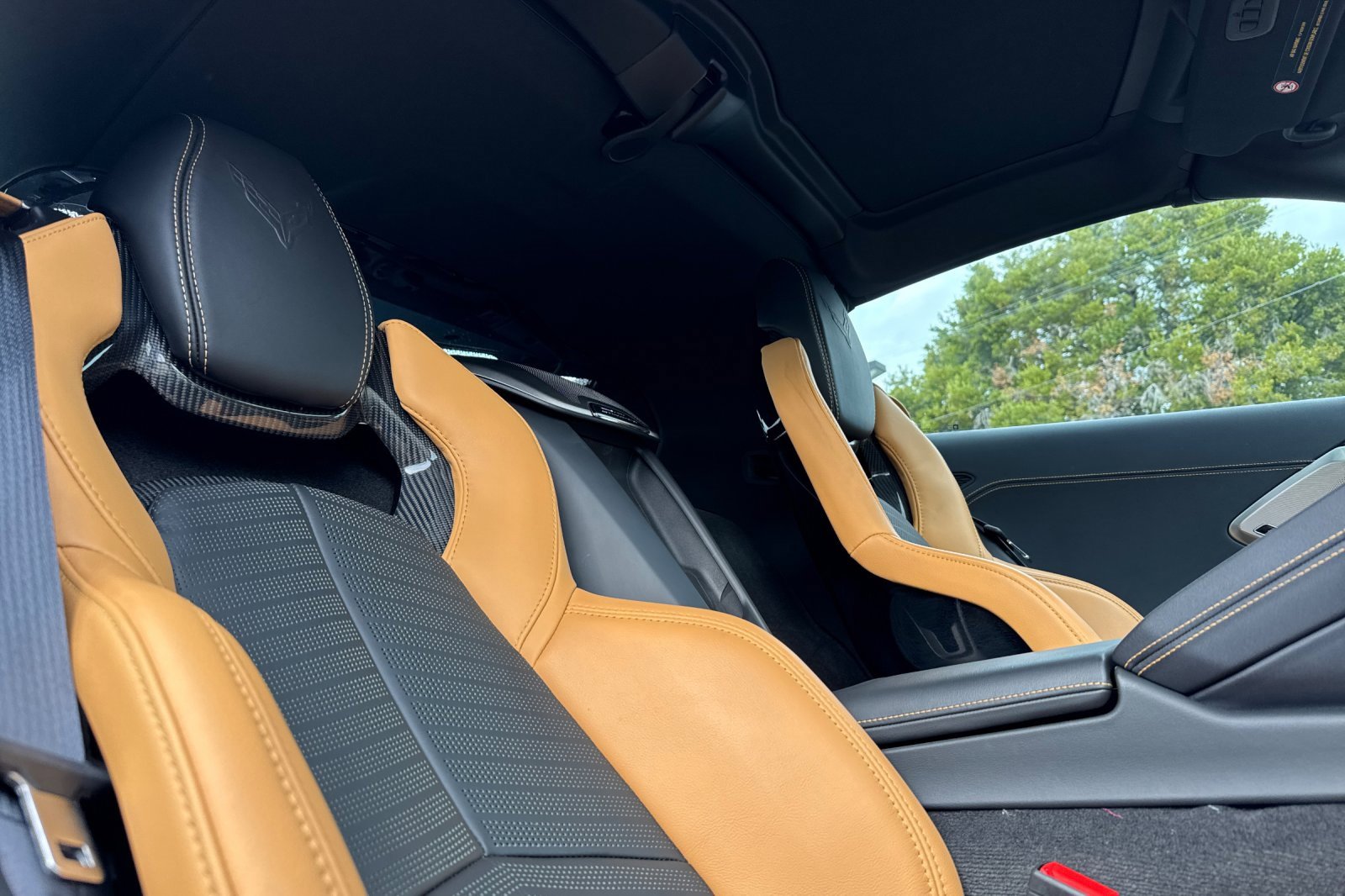 Used 2024 Chevrolet Corvette Stingray w/ Z51 Performance Package image 14