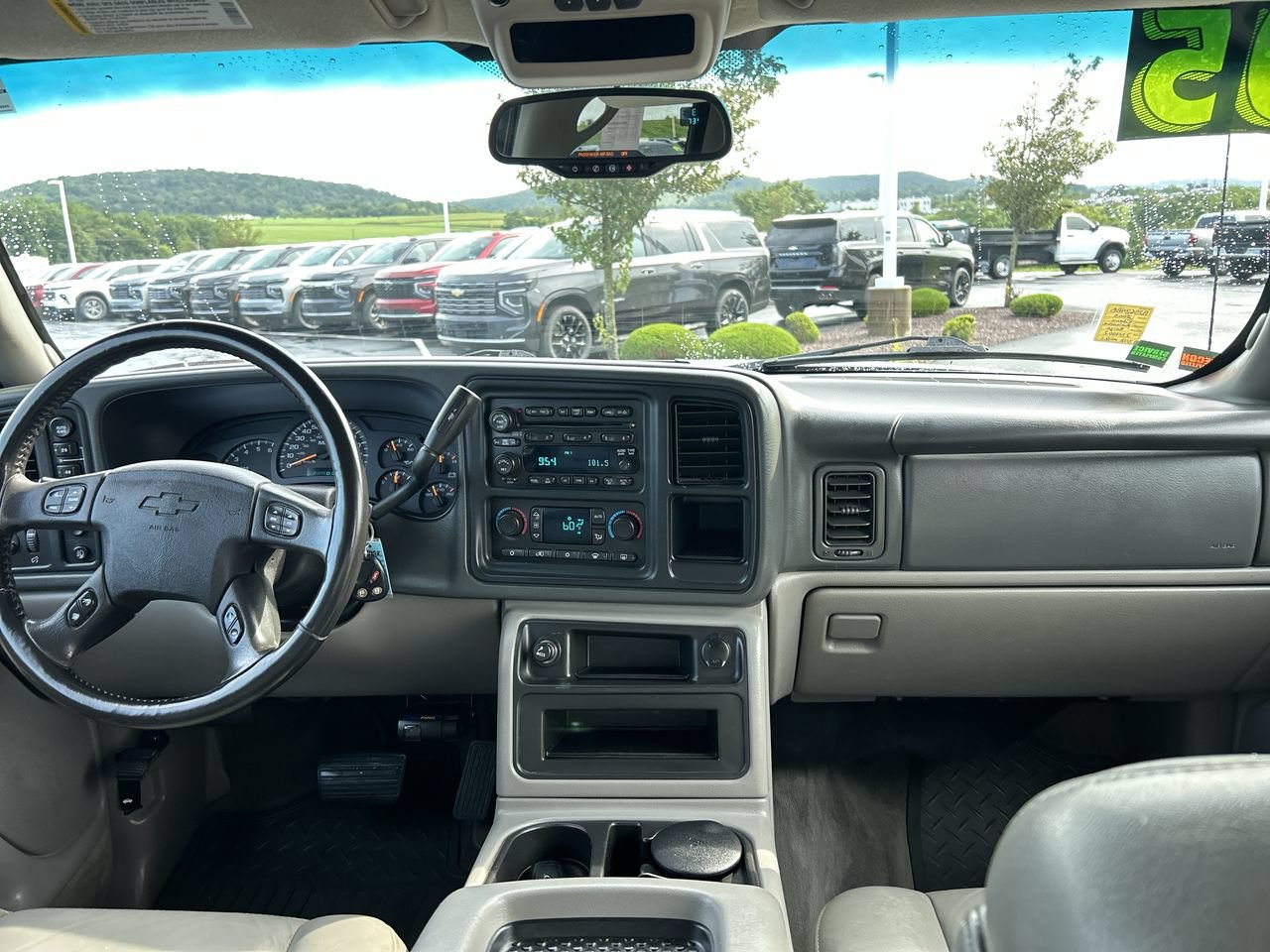 Used 2005 Chevrolet Avalanche 2500 w/ Preferred Equipment Group AWD/4WD image 17