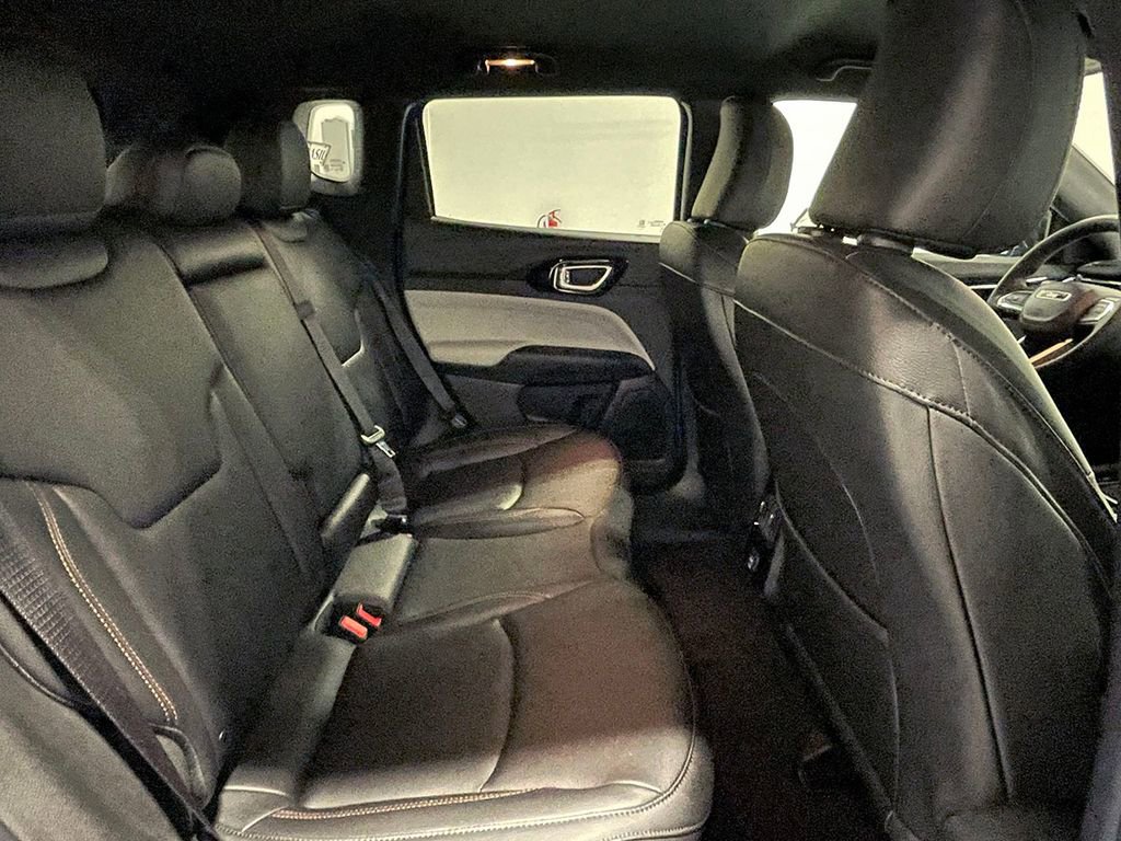 Used 2024 Jeep Compass Limited image 21