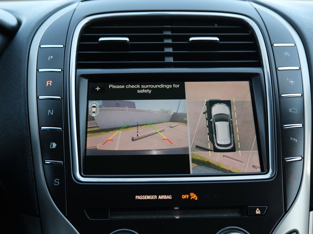 Used 2019 Lincoln Nautilus Reserve image 22