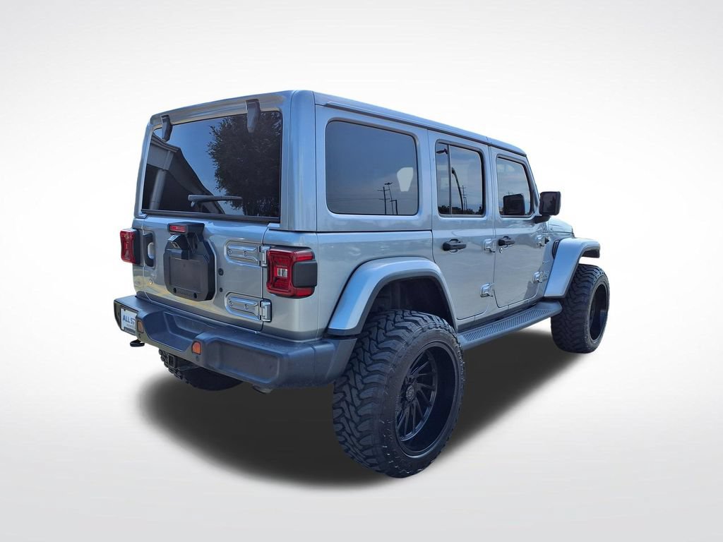 Used 2019 Jeep Wrangler Unlimited Sahara AWD/4WD image 7