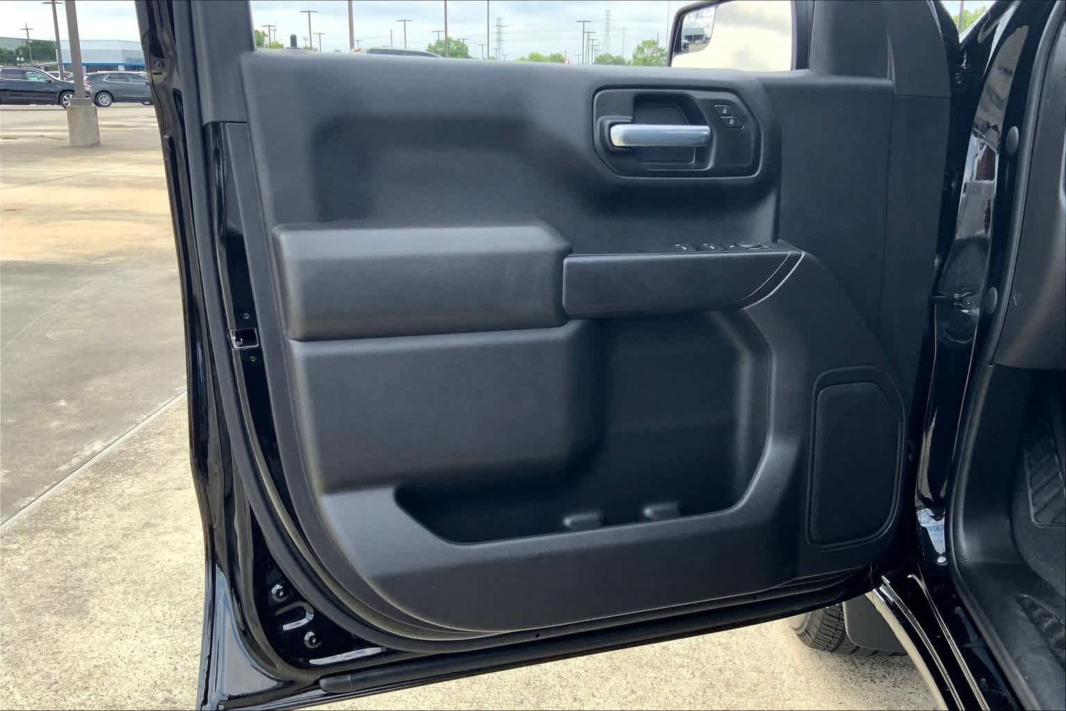 Certified 2021 Chevrolet Silverado 1500 Custom RWD image 20