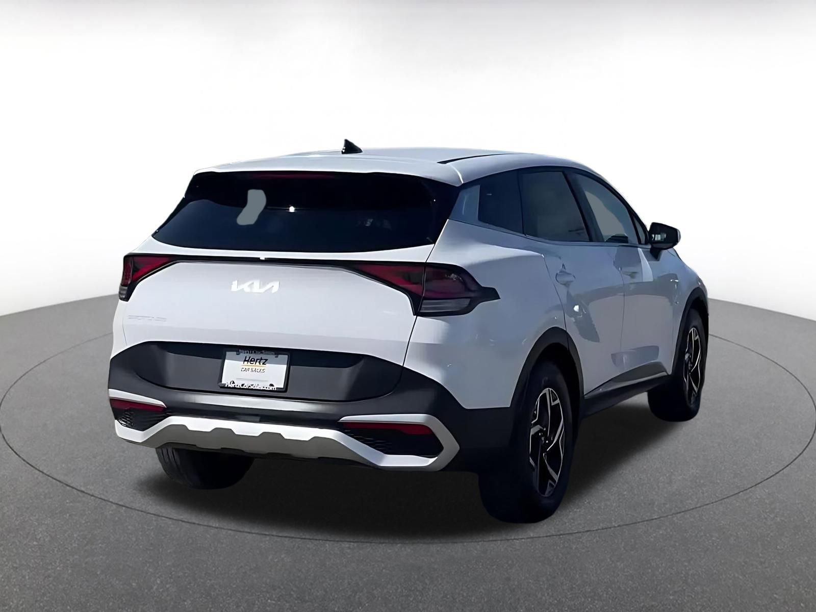 Used 2025 Kia Sportage LX image 14