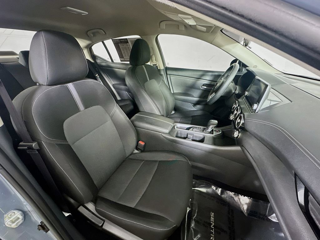 Used 2024 Nissan Sentra SV w/ Trunk Package image 12