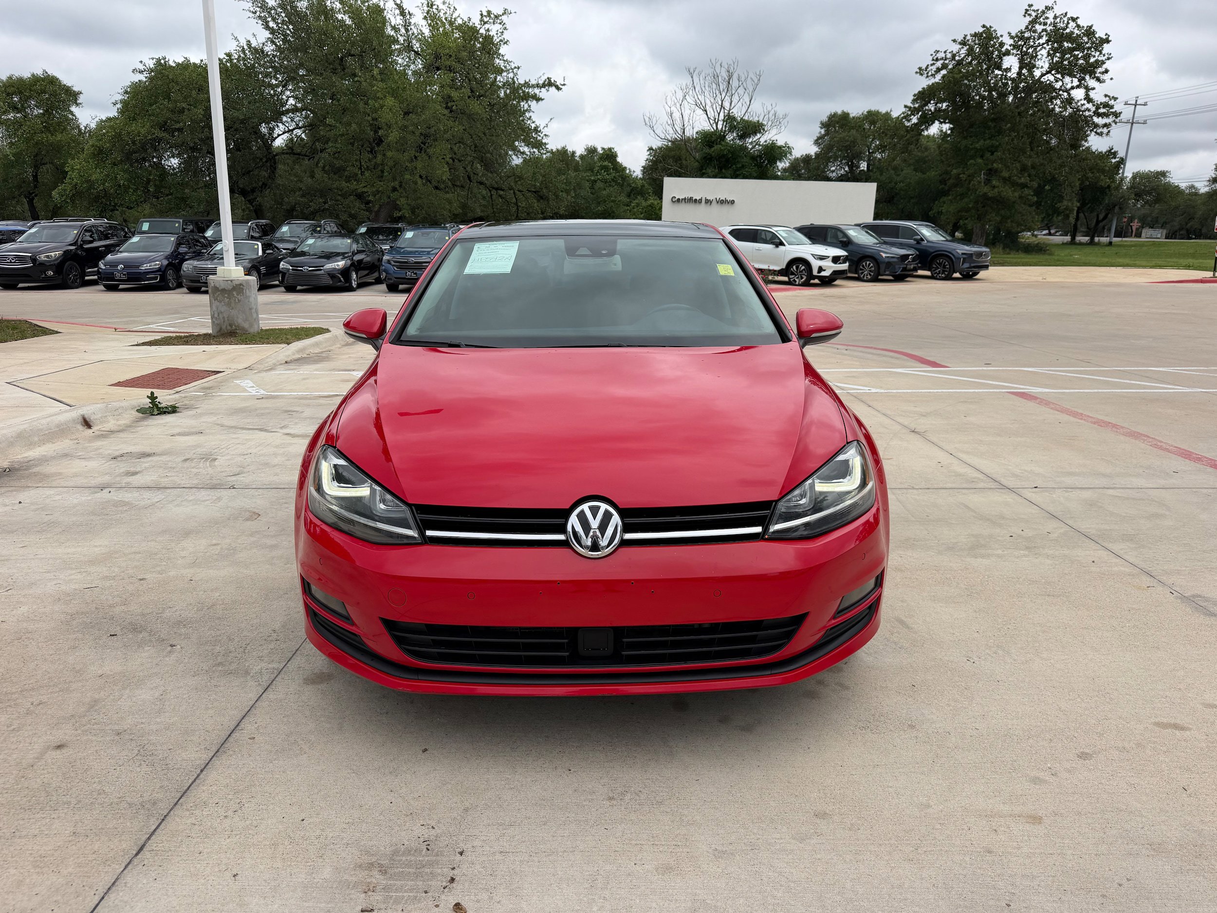 Used 2016 Volkswagen Golf SE w/ Lighting Package FWD image 8