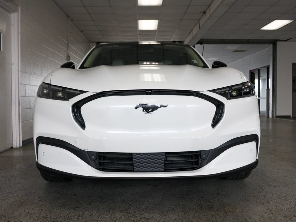Used 2025 Ford Mustang Mach-E Premium AWD/4WD image 4