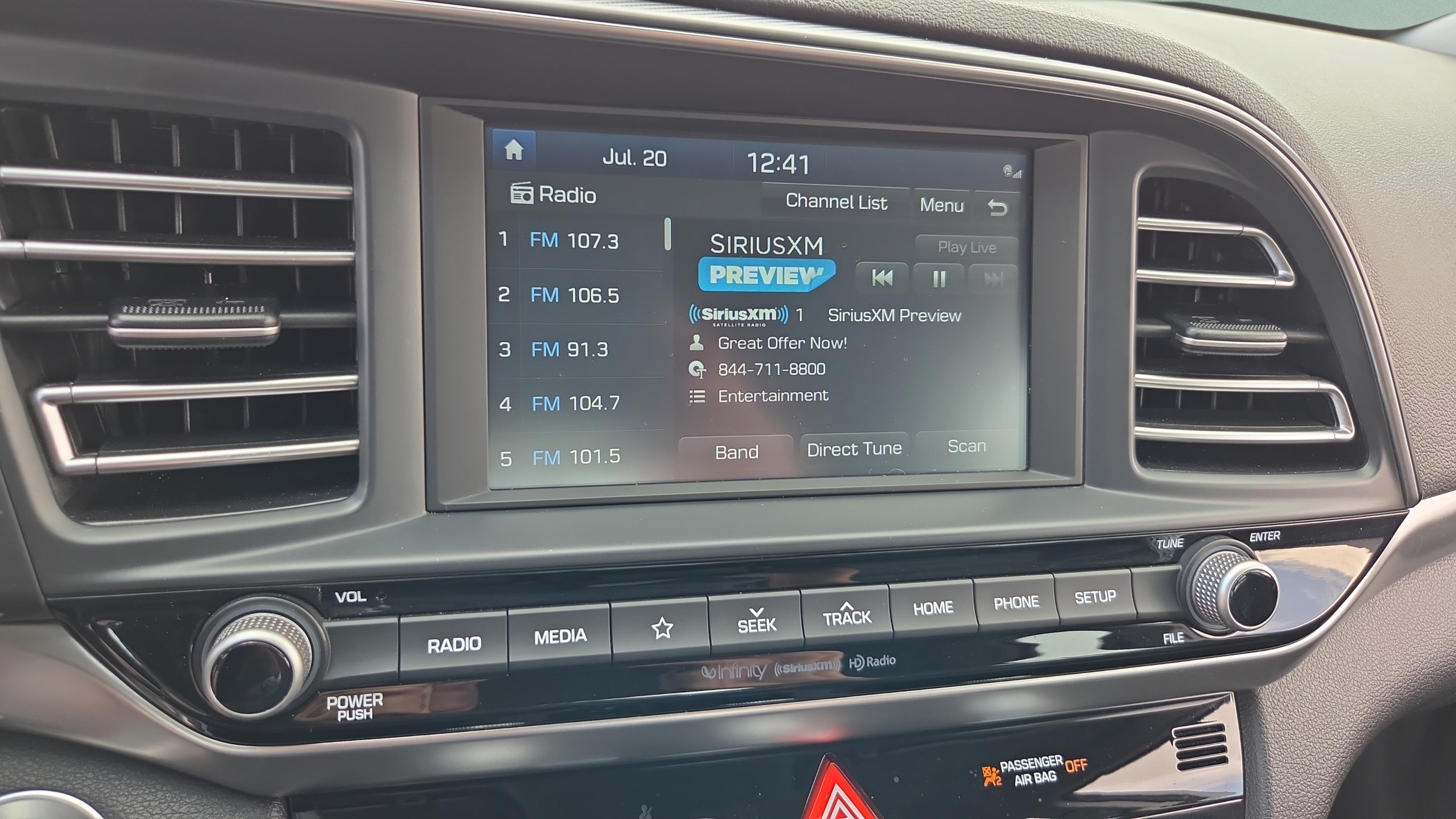 Used 2020 Hyundai Elantra Limited w/ Cargo Package (C1) FWD image 14