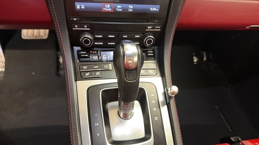 Used 2018 Porsche 718 Cayman GTS RWD image 20