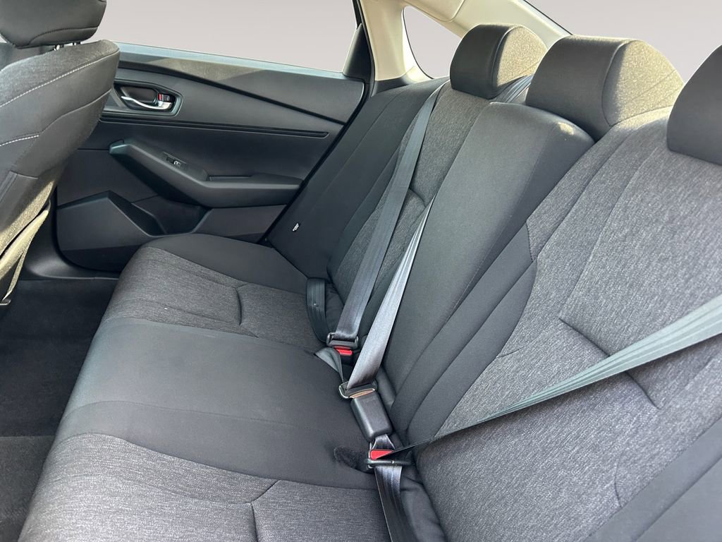 Used 2023 Honda Accord EX image 13