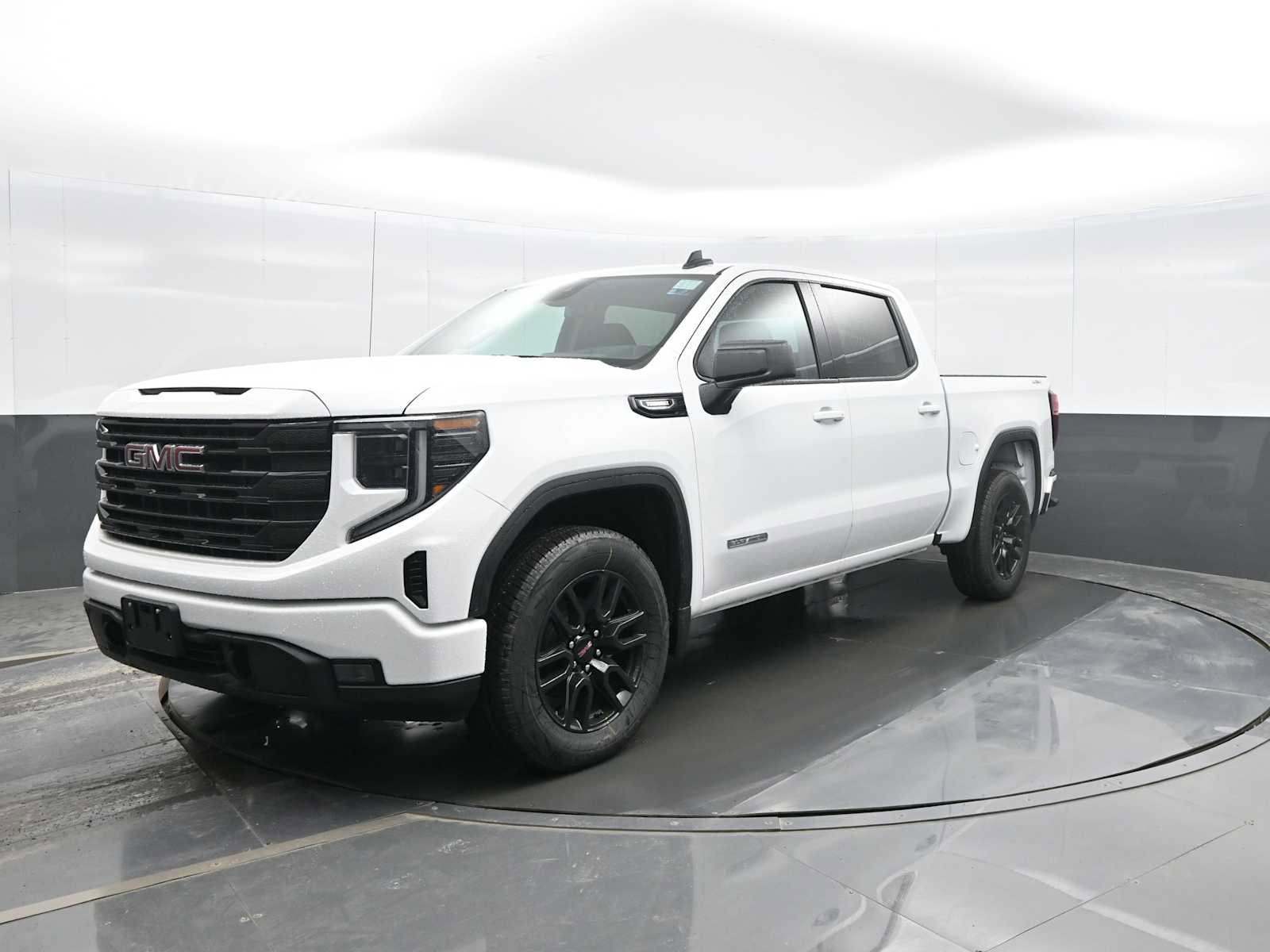 New 2026 GMC Sierra 1500 Elevation image 4