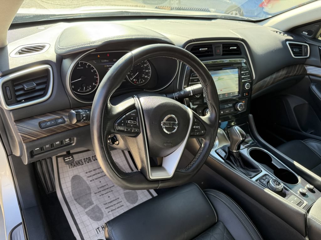 Used 2017 Nissan Maxima Platinum FWD image 19