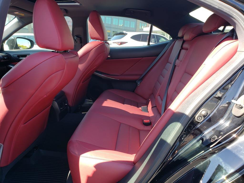 Used 2020 Lexus IS 300 F Sport w/ F Sport Package AWD/4WD image 33