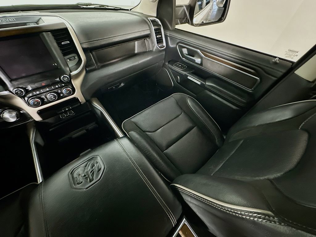 Used 2022 RAM 1500 Laramie RWD image 11