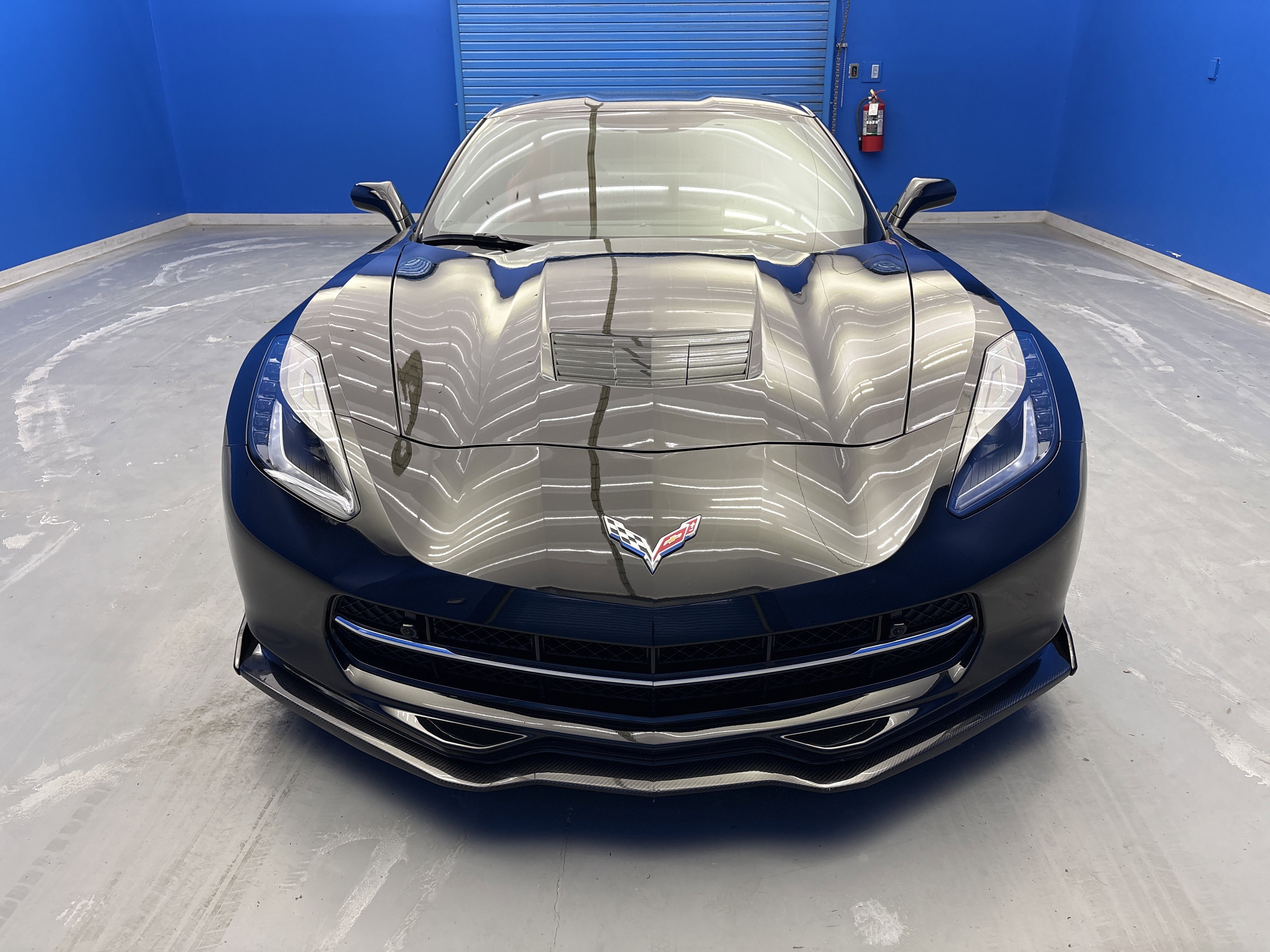 Used 2017 Chevrolet Corvette Stingray Coupe w/ 2LT Preferred Equipment Group RWD image 3