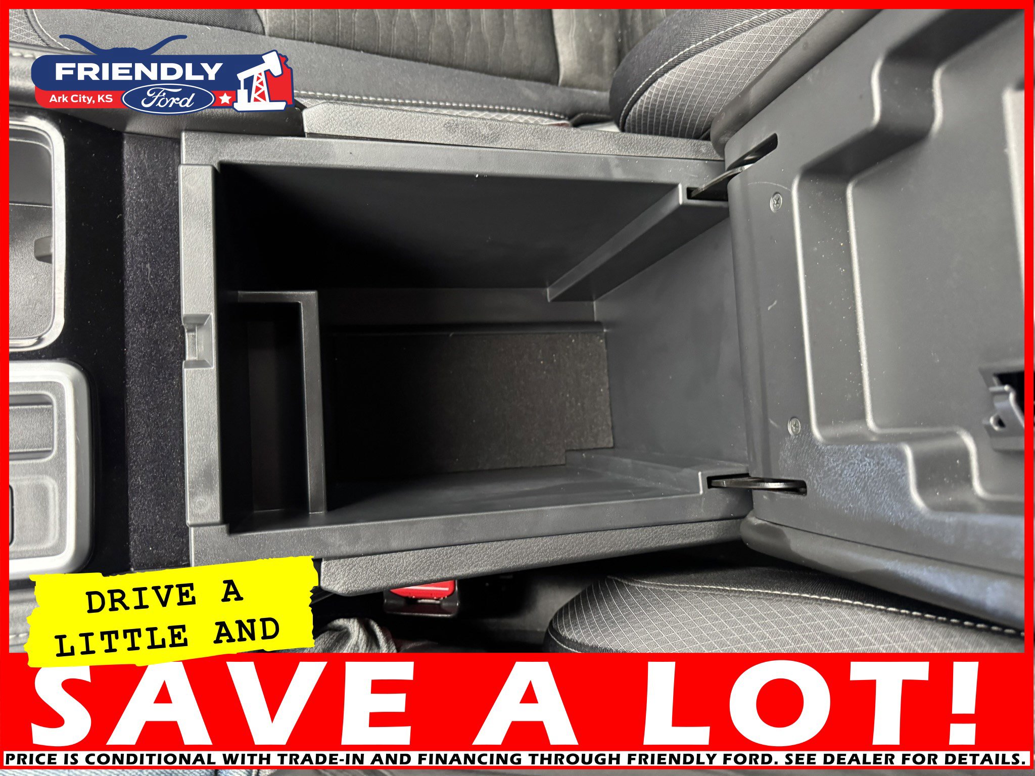 Used 2024 Nissan Pathfinder SV image 35