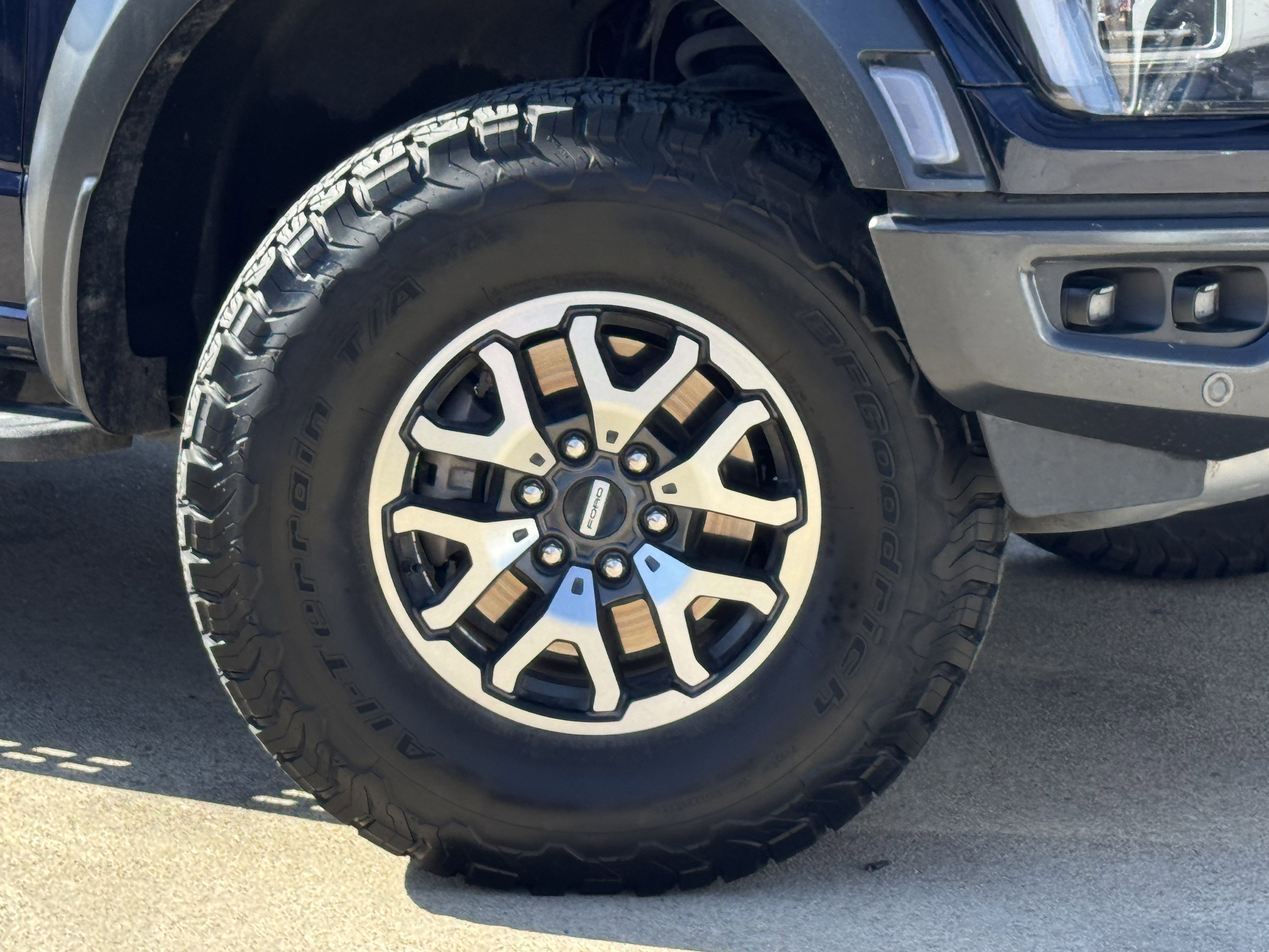 Used 2022 Ford F150 Raptor w/ Equipment Group 801A High image 3