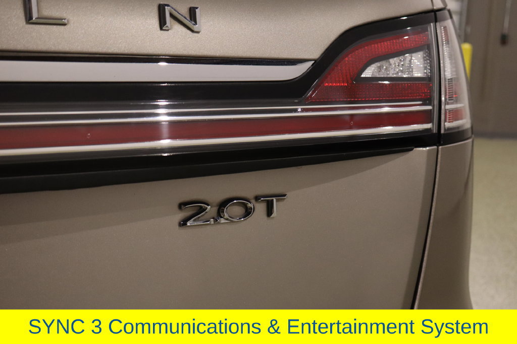 Used 2019 Lincoln Nautilus Select FWD image 17