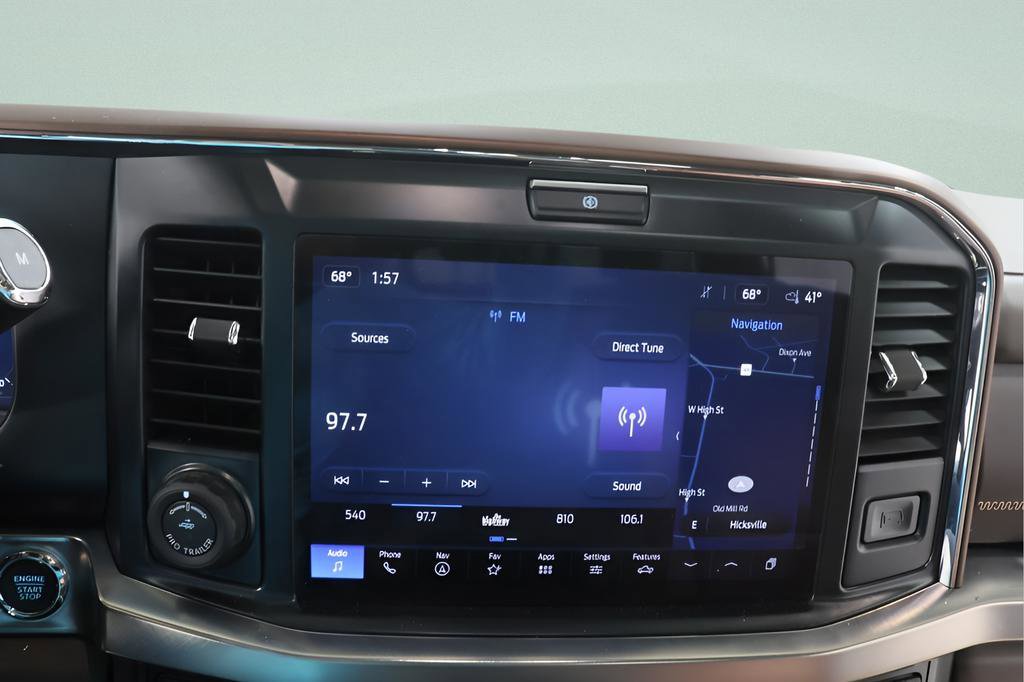 Used 2025 Ford F450 King Ranch AWD/4WD image 12