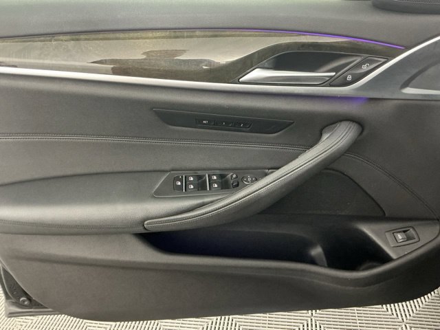 Used 2019 BMW 530i w/ Convenience Package RWD image 7
