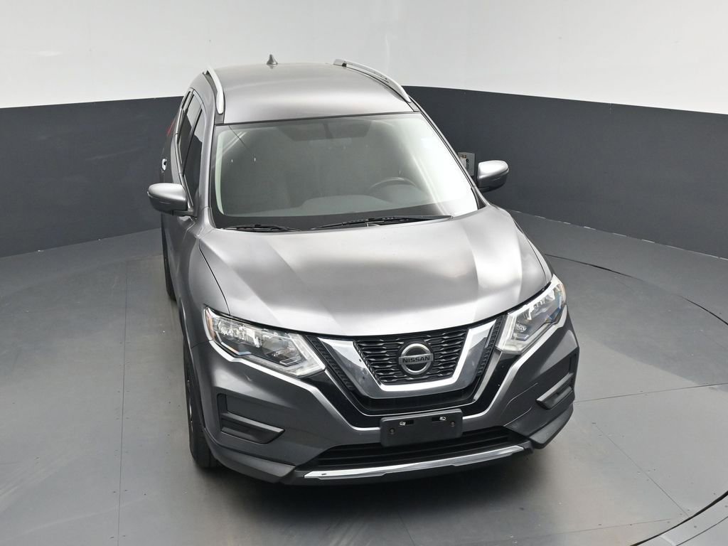 Used 2018 Nissan Rogue SV image 26