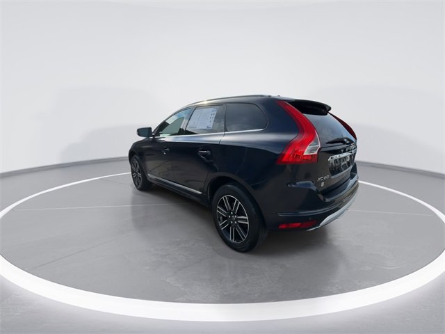 Used 2017 Volvo XC60 T5 Dynamic w/ Preferred Option Package image 6