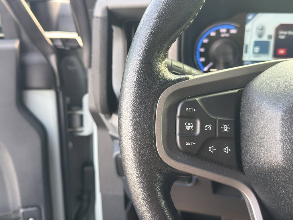 Used 2022 Ford Bronco Black Diamond w/ Sasquatch Package image 32