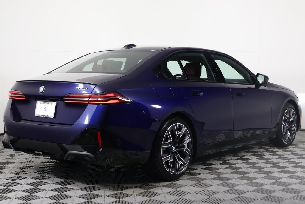 New 2027 BMW 530i w/ M Sport Package RWD image 2