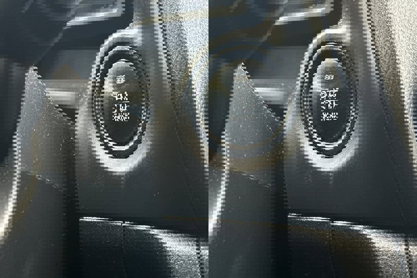 Used 2018 MAZDA MAZDA3 Sport image 23