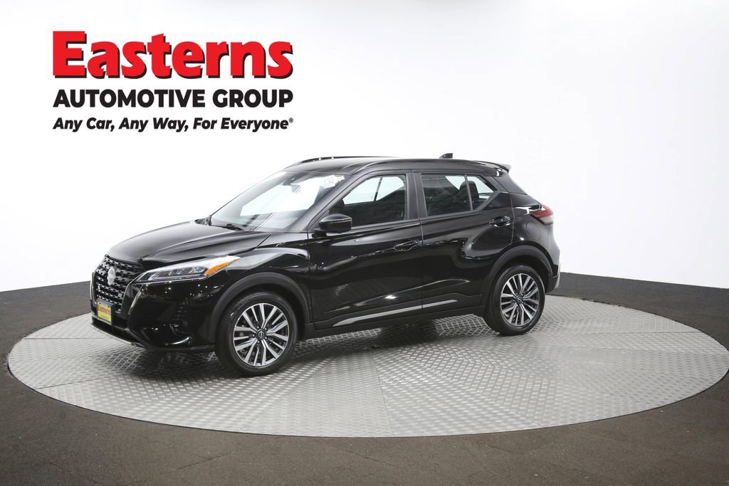 Used 2024 Nissan Kicks SR image 56