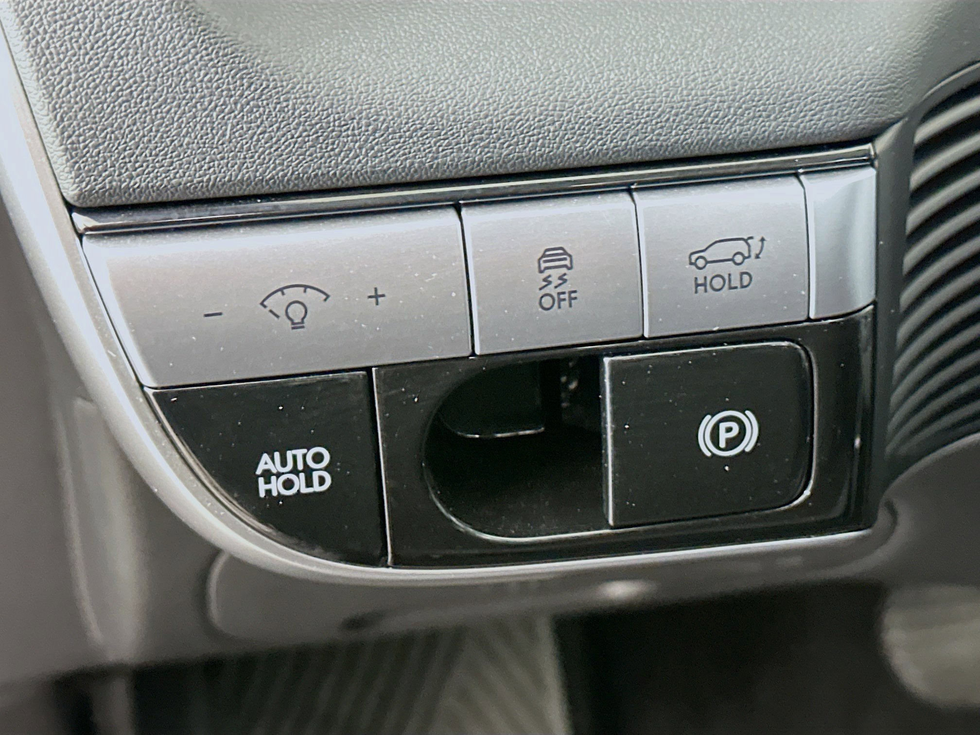 Used 2024 Hyundai Ioniq 5 SEL RWD image 17