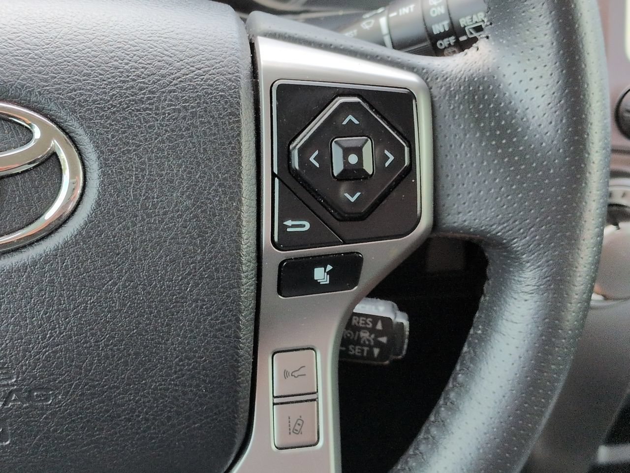 Used 2023 Toyota 4Runner TRD Sport RWD image 25
