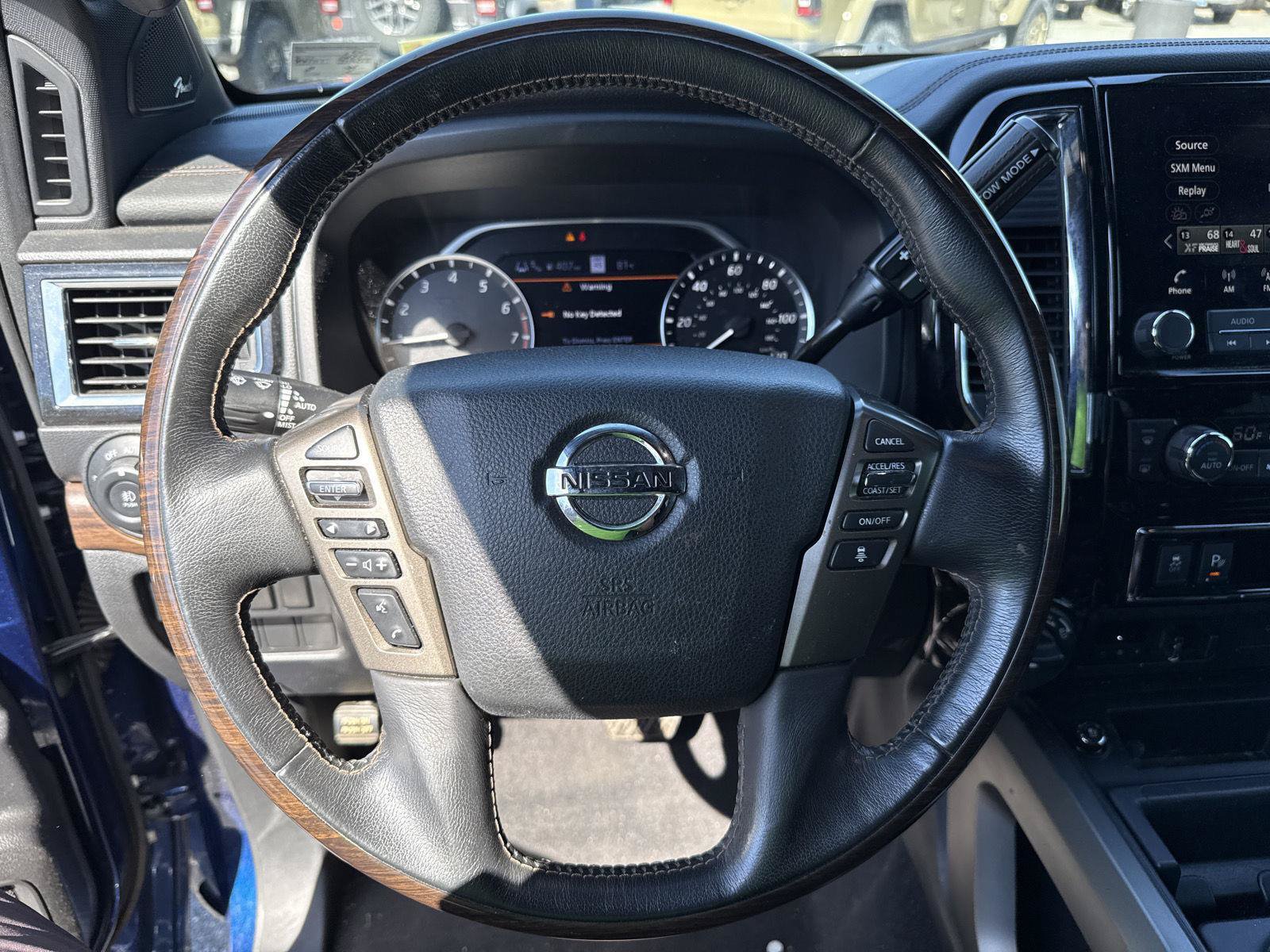 Used 2021 Nissan Titan Platinum Reserve w/ Moonroof Package AWD/4WD image 21