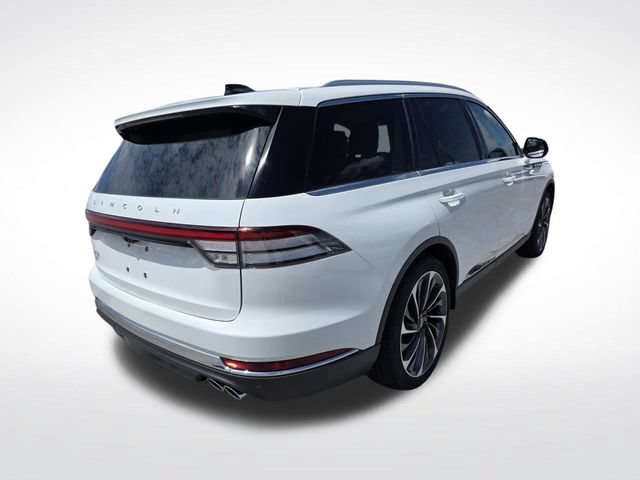 New 2026 Lincoln Aviator Reserve RWD image 3