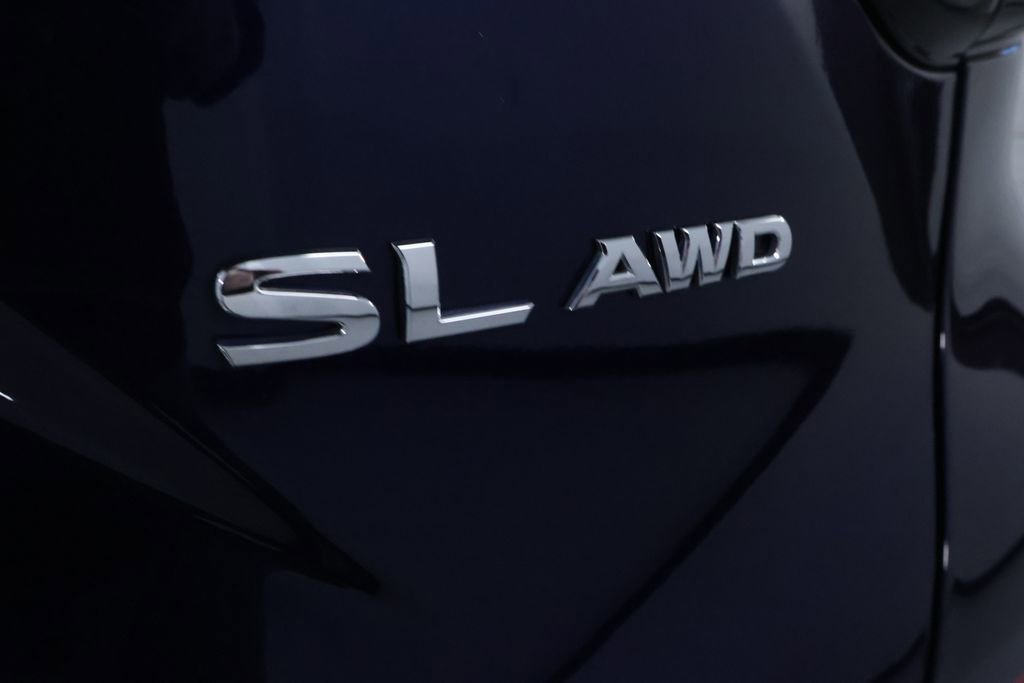 Used 2024 Nissan Murano SL image 11