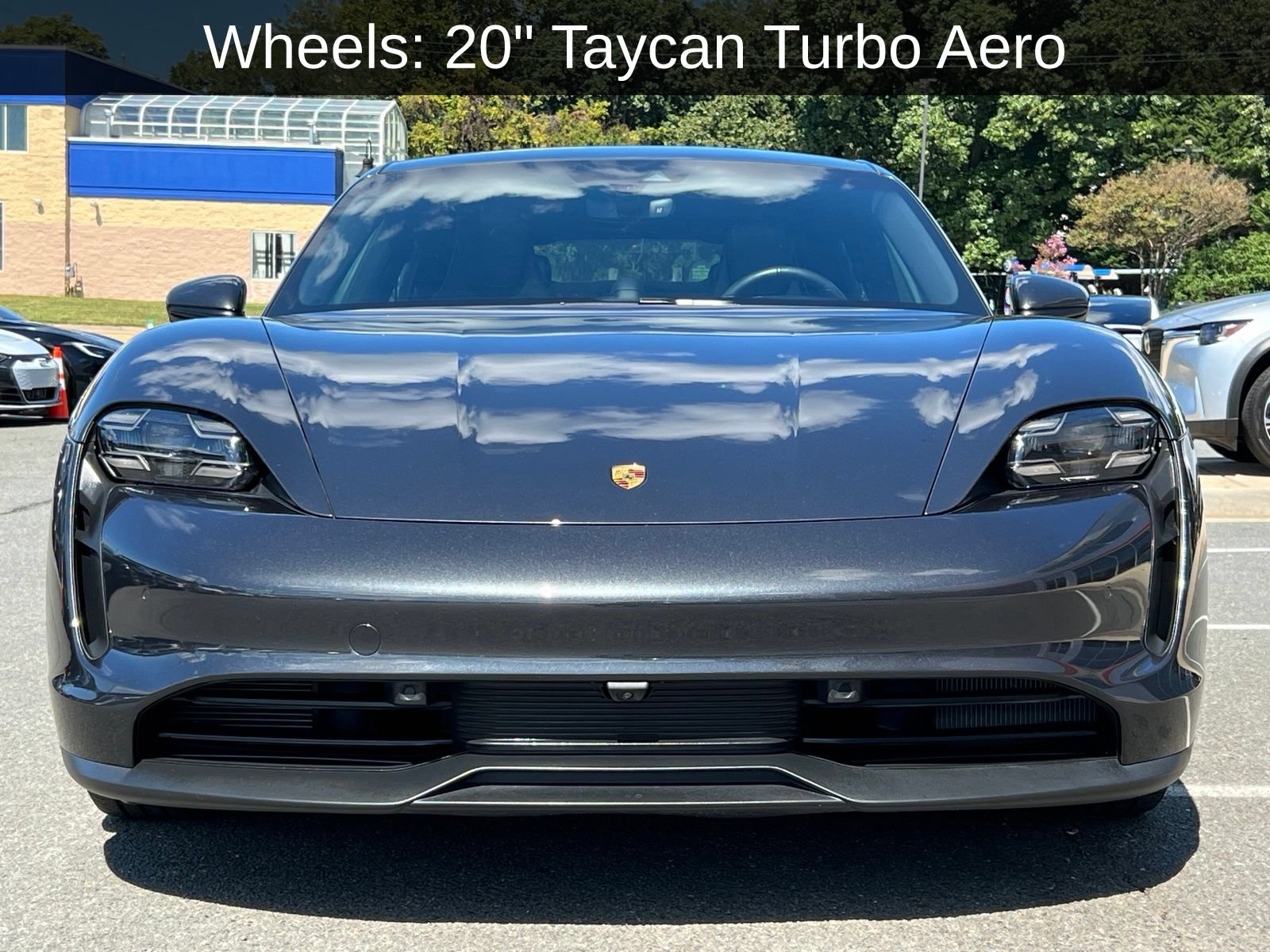 Used 2020 Porsche Taycan 4S AWD/4WD image 22