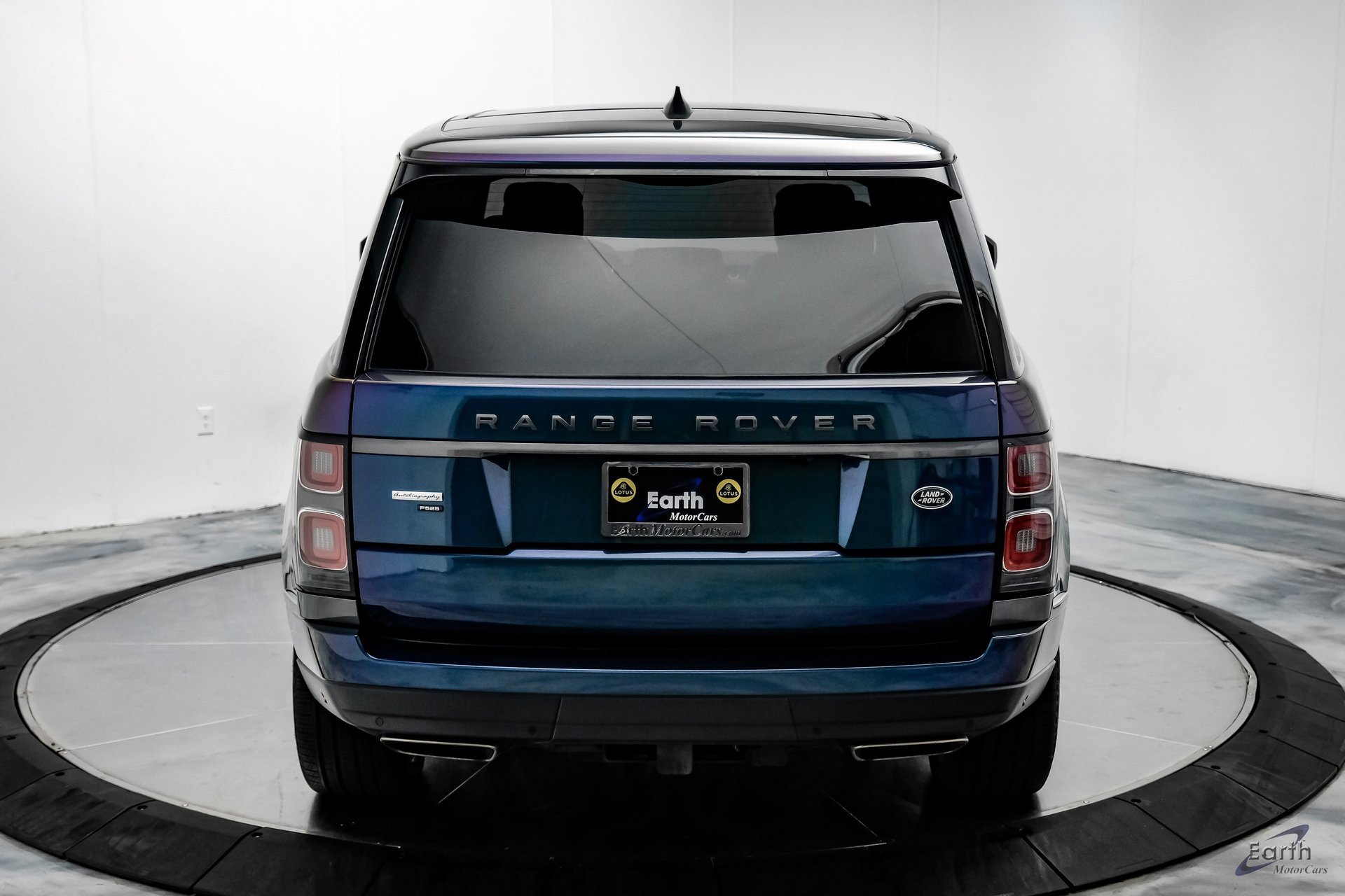 Used 2020 Land Rover Range Rover Autobiography image 11