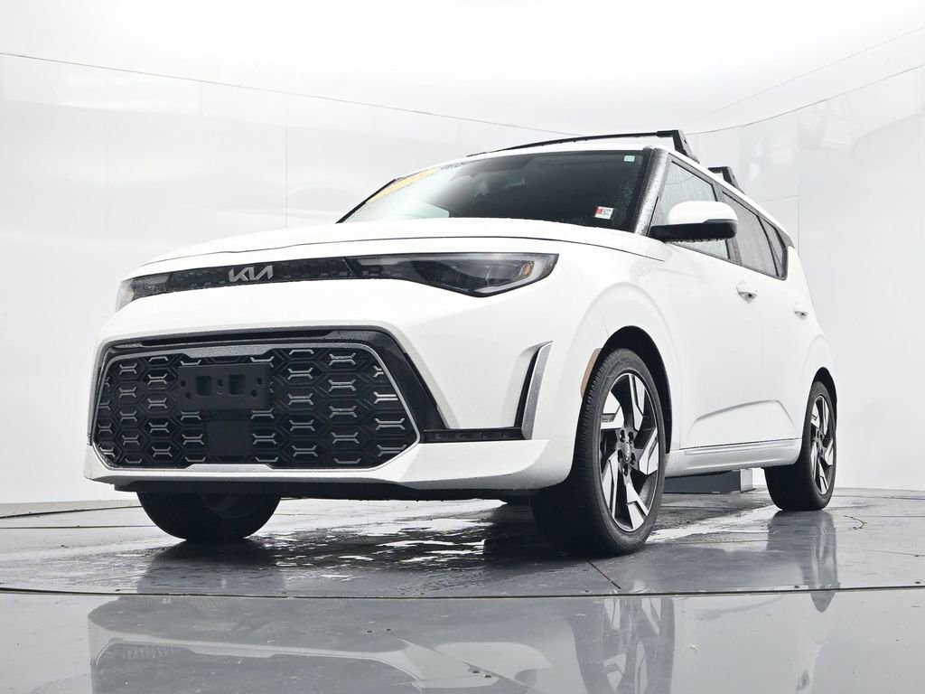 Certified 2023 Kia Soul GT-Line w/ GT-Line Technology Package FWD image 41