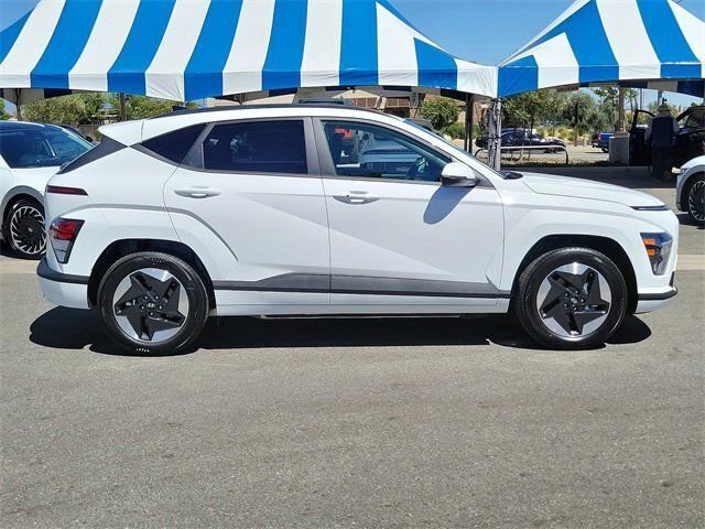 New 2025 Hyundai Kona SEL image 22