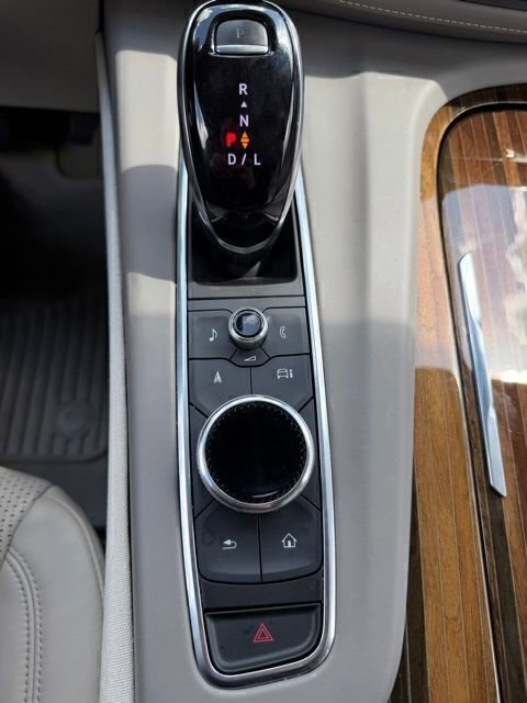 Certified 2021 Cadillac Escalade Sport Platinum image 17