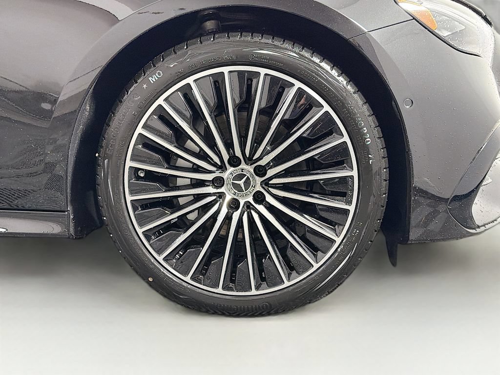 New 2026 Mercedes-Benz E 350 4MATIC Sedan image 35