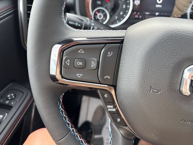 New 2026 RAM 1500 Laramie AWD/4WD image 11
