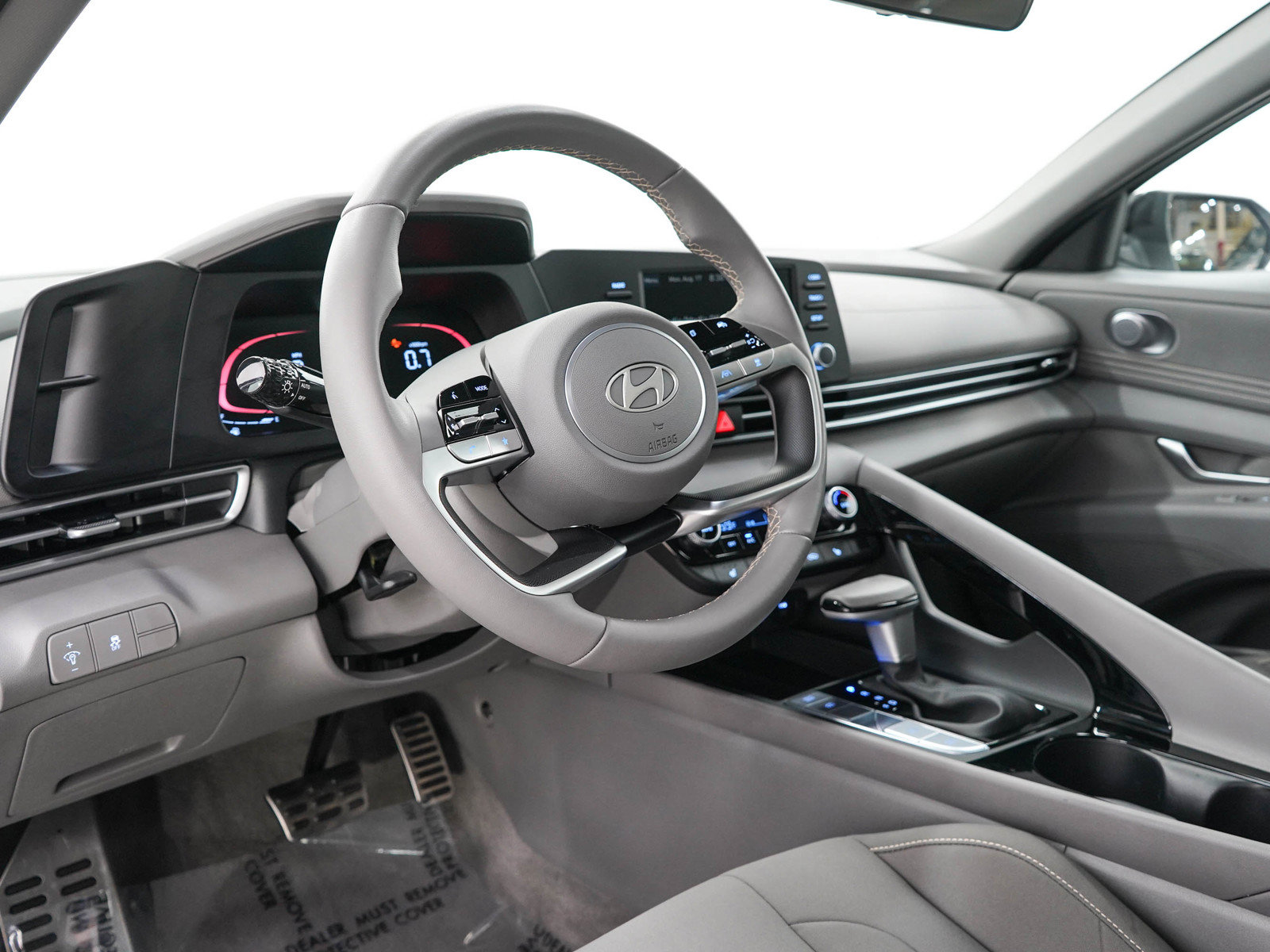 Certified 2026 Hyundai Elantra SEL Sport Premium FWD image 22