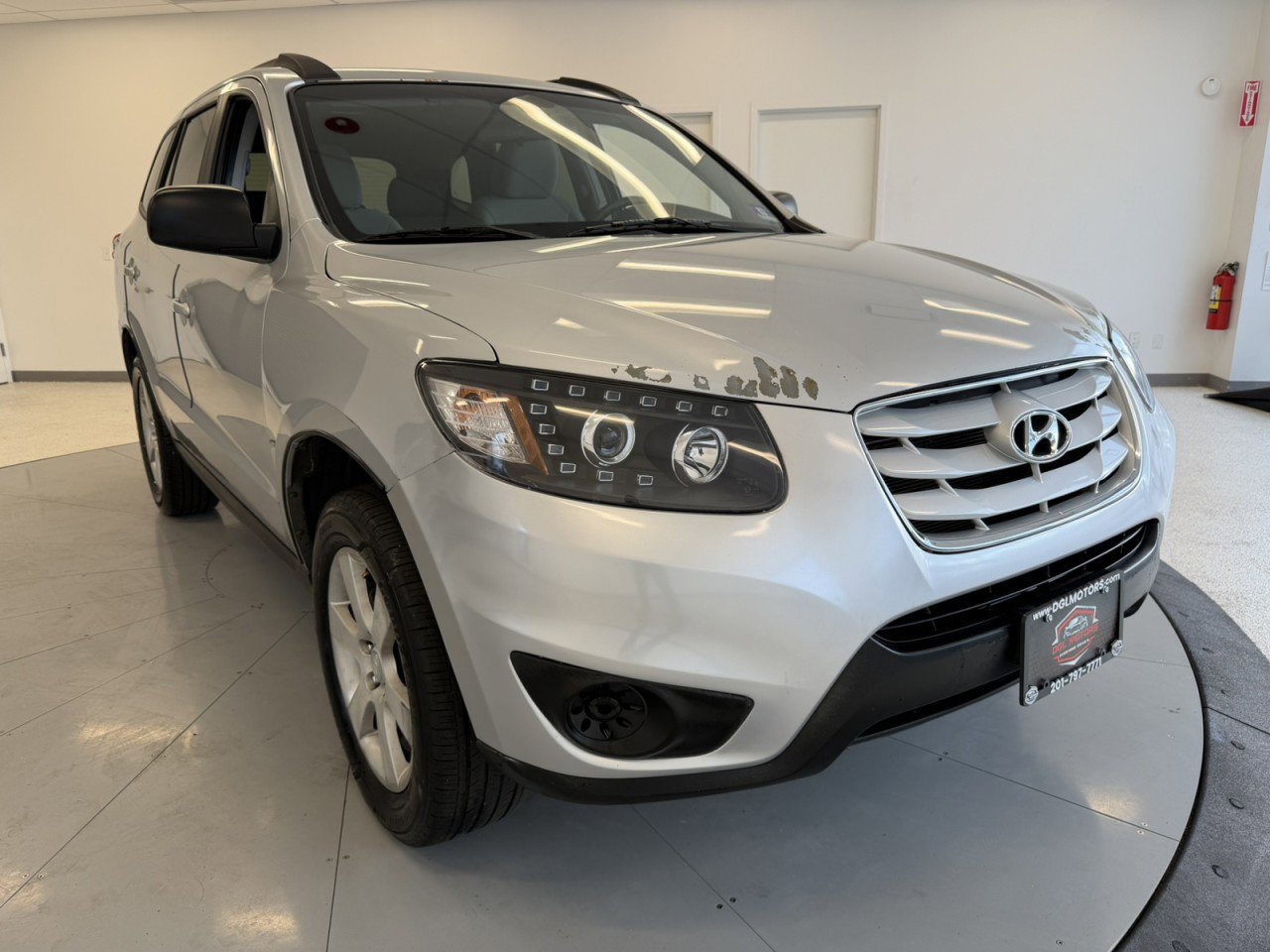 Used 2010 Hyundai Santa Fe GLS image 1
