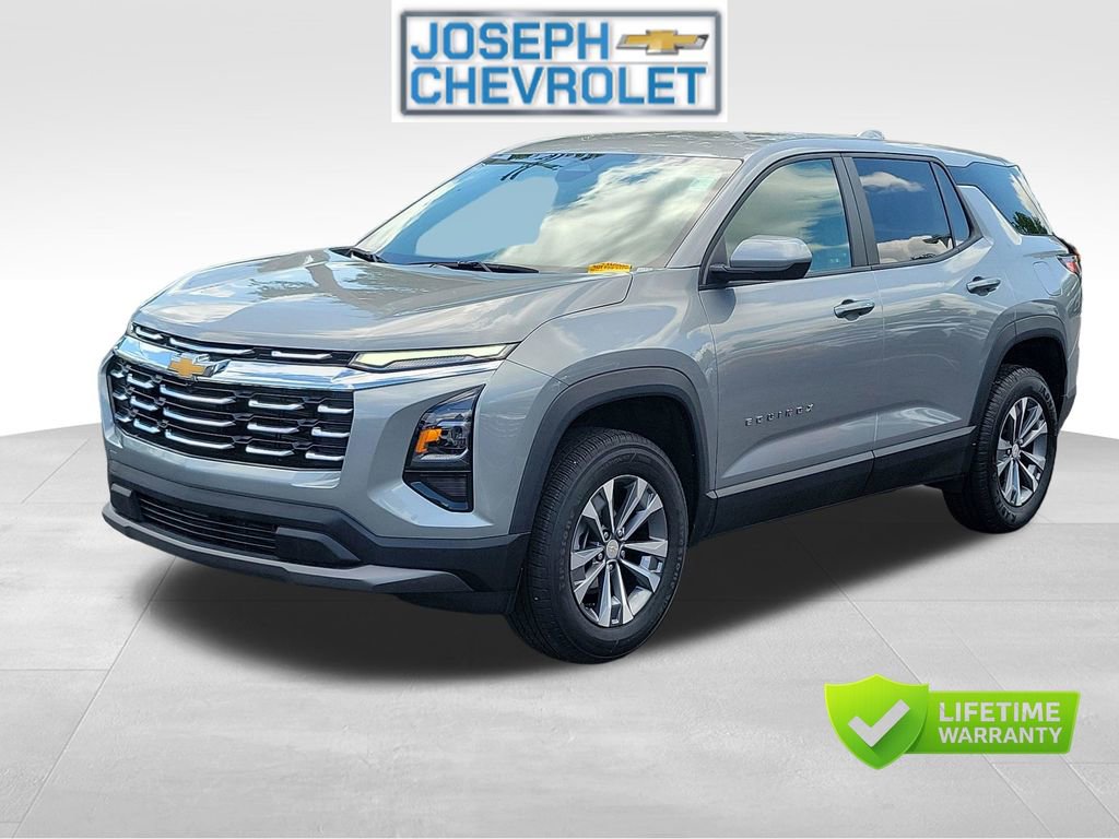 Used 2025 Chevrolet Equinox LT FWD image 2
