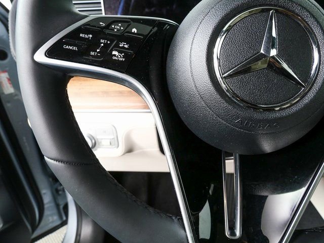 Used 2024 Mercedes-Benz GLE 450 4MATIC image 10